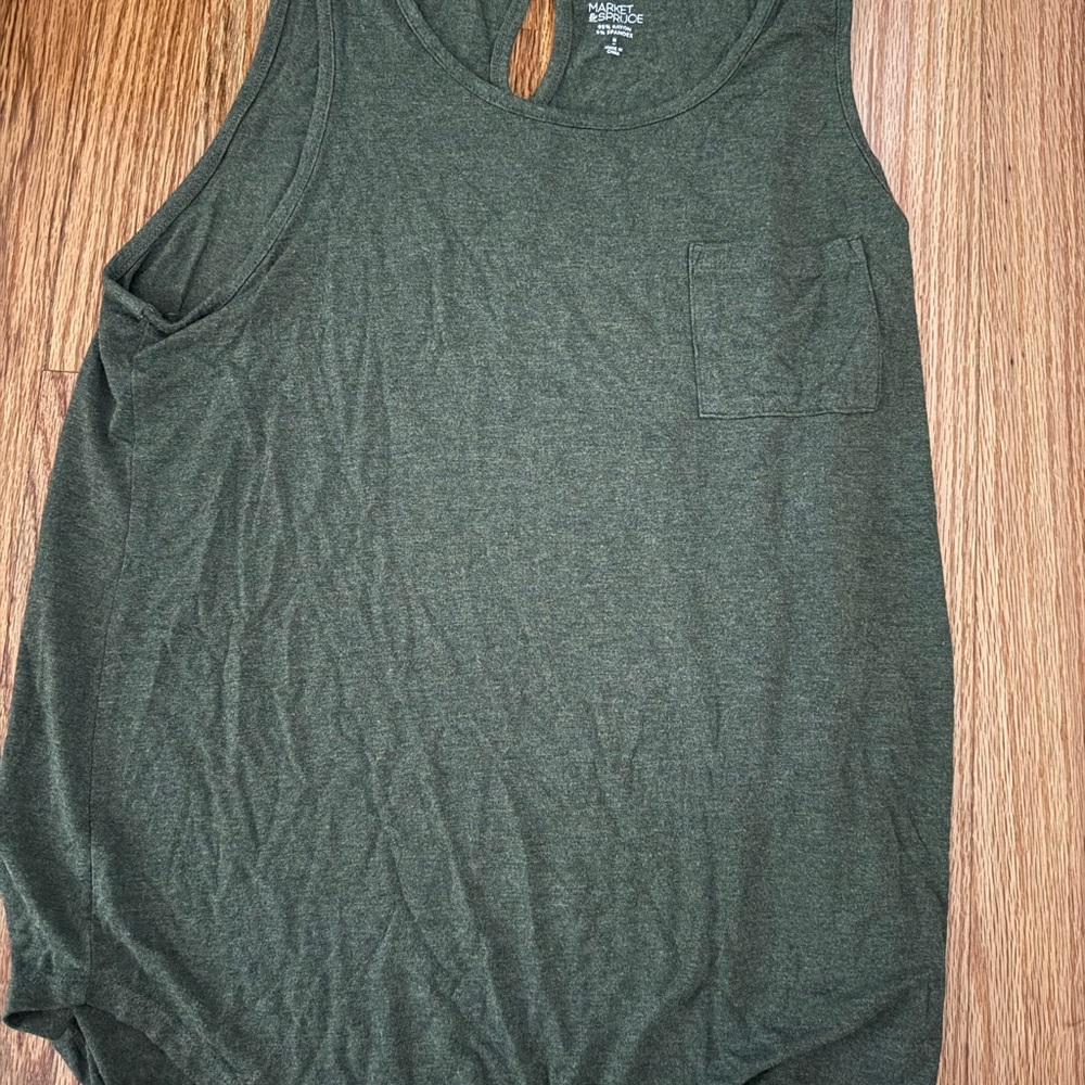 Women's Sleeveless Top in Green